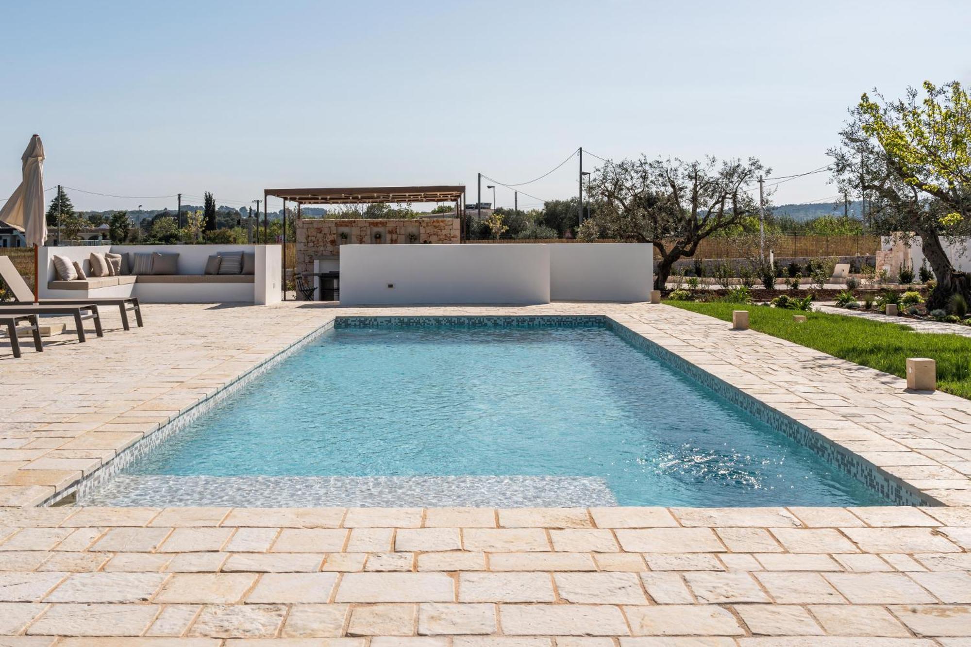 Trullo Jale - Boutique Apartments Остуни Экстерьер фото