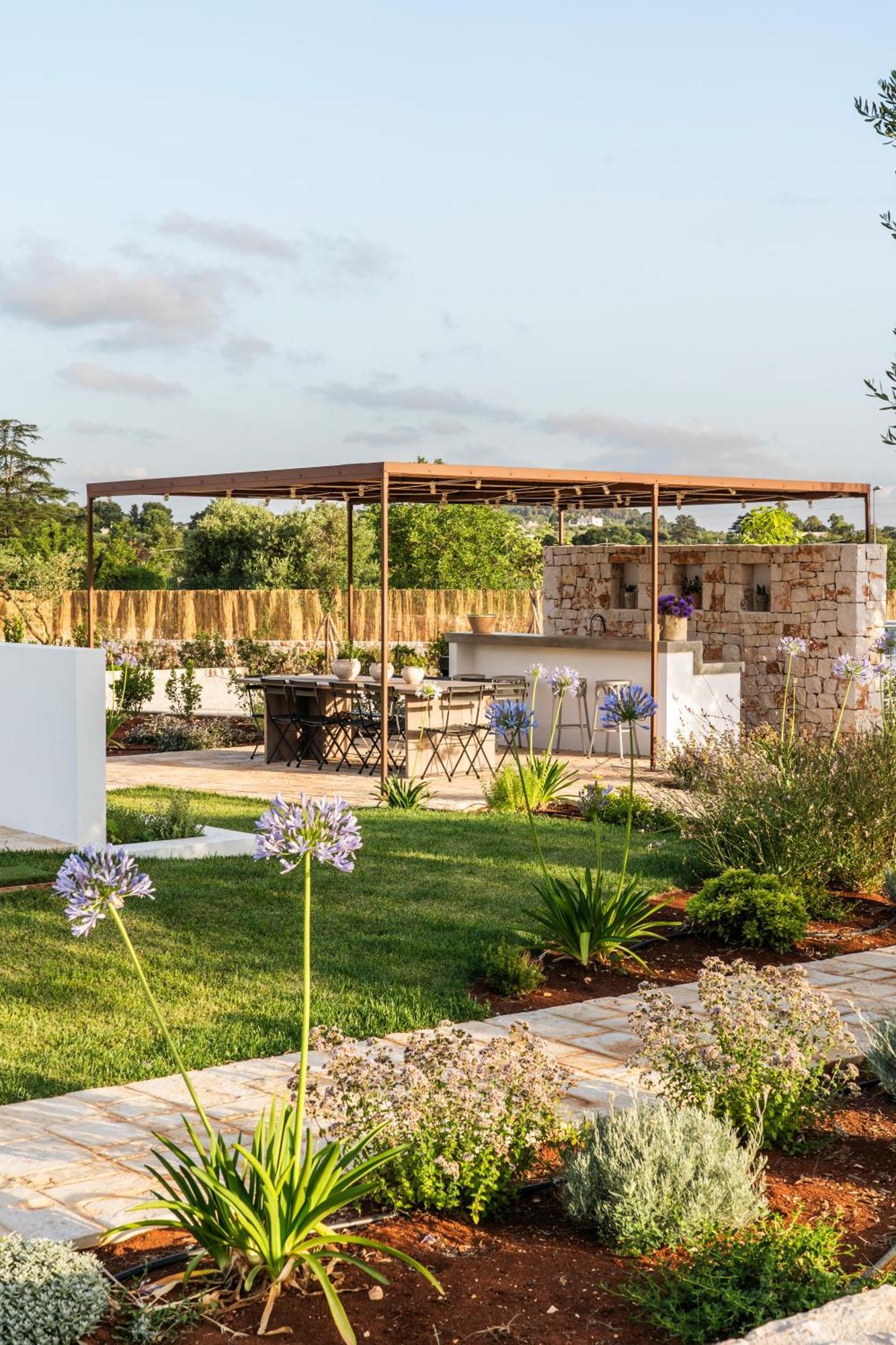 Trullo Jale - Boutique Apartments Остуни Экстерьер фото