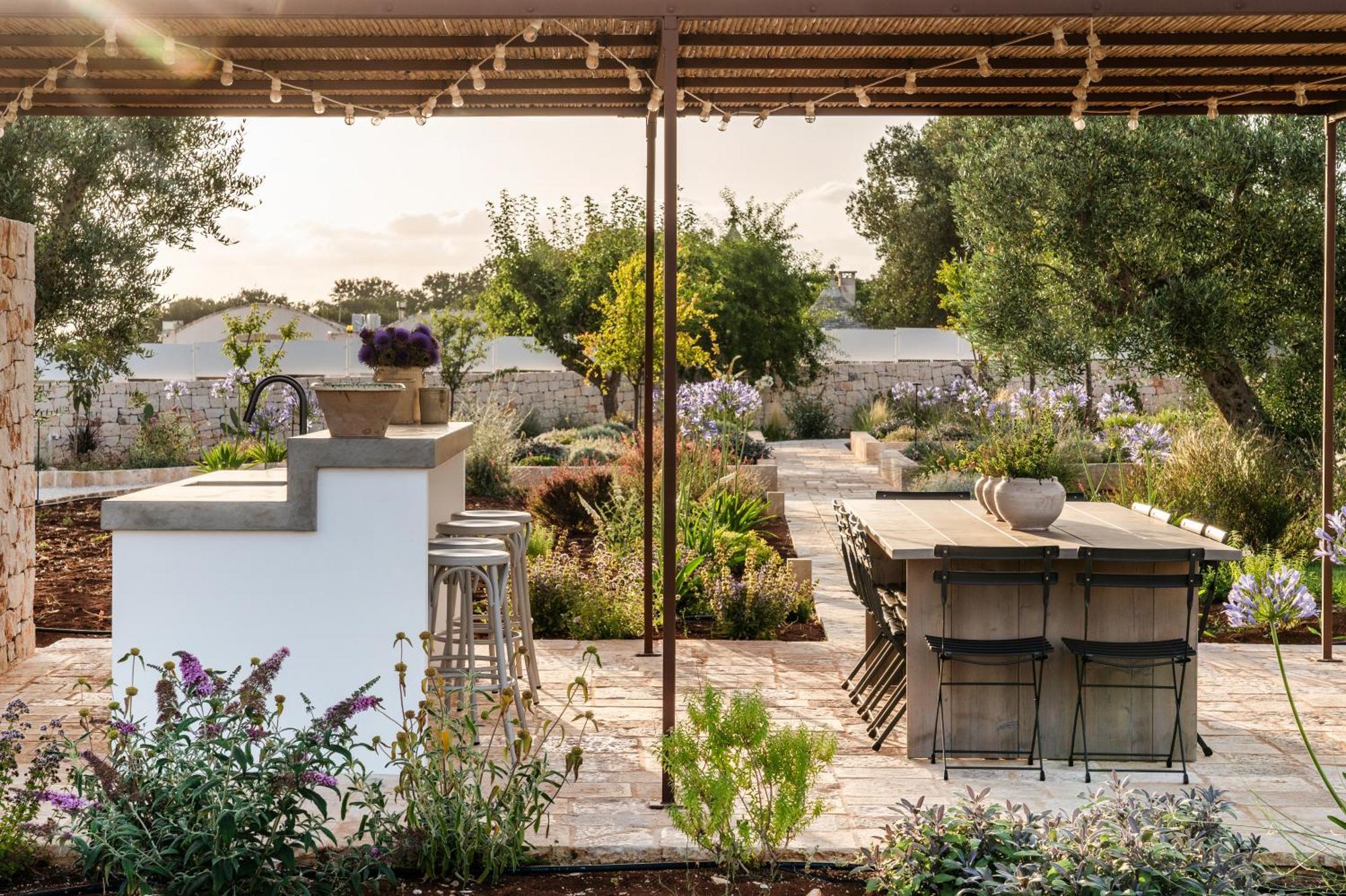 Trullo Jale - Boutique Apartments Остуни Экстерьер фото